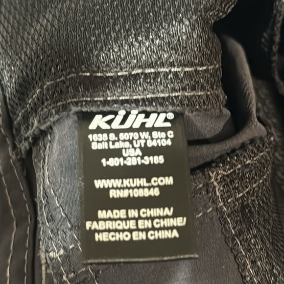 Kuhl size 38 cargo shorts - Picture 4 of 7